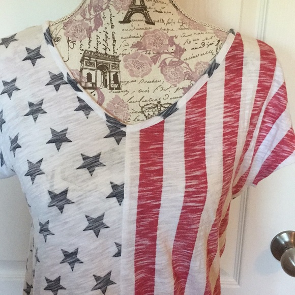 ROCK & REPUBLIC American Flag Shirt - Picture 2 of 4
